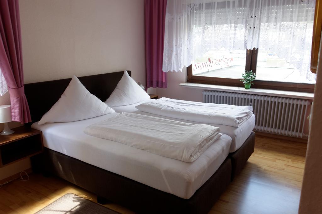 Hotel Haus Sonnschein Cochem Pokoj fotografie